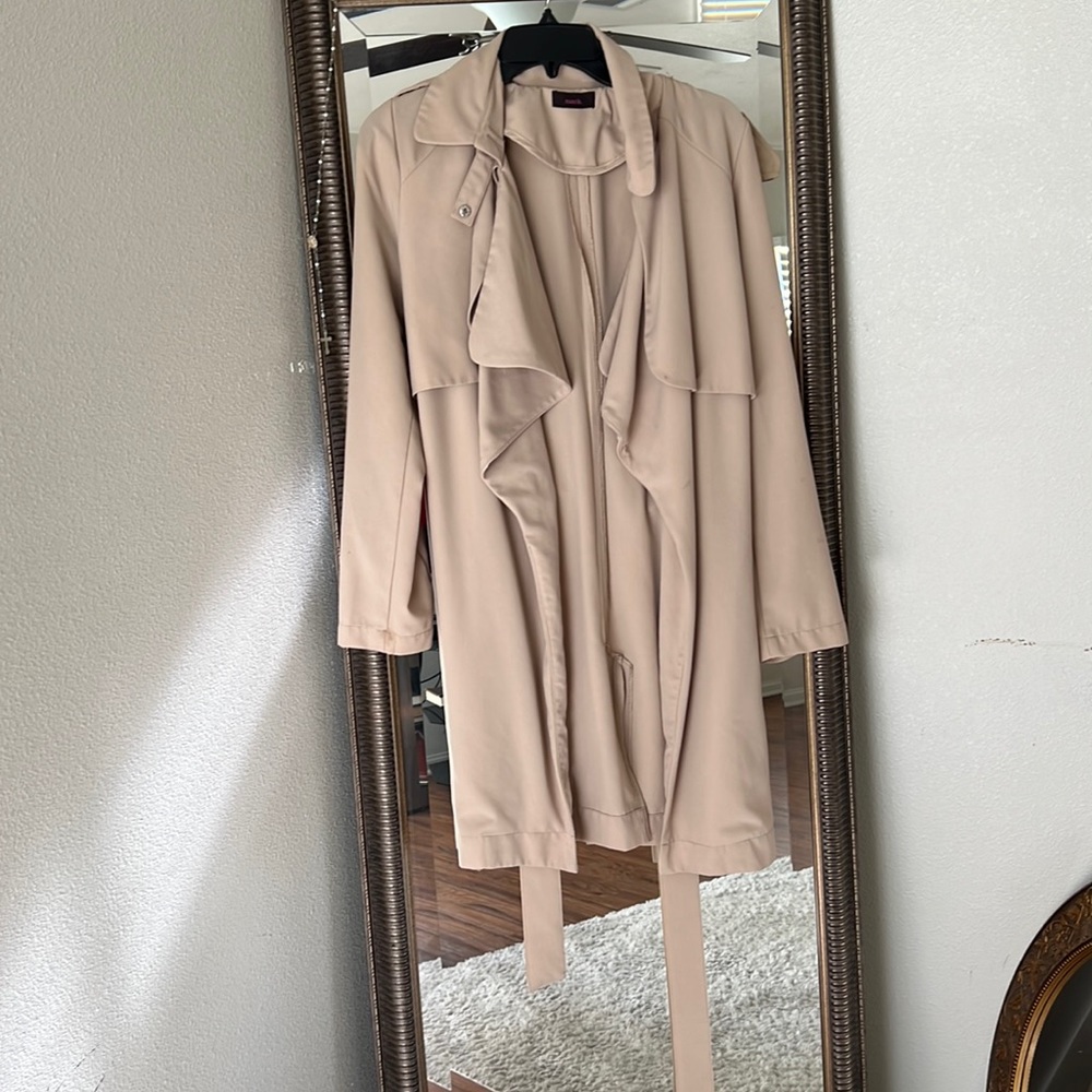 Trench coat